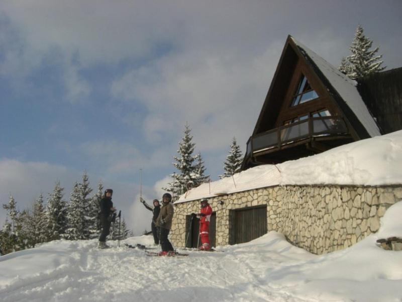 Вилла Le Chalet Pointu De Capucine Бур-Сен-Морис Экстерьер фото