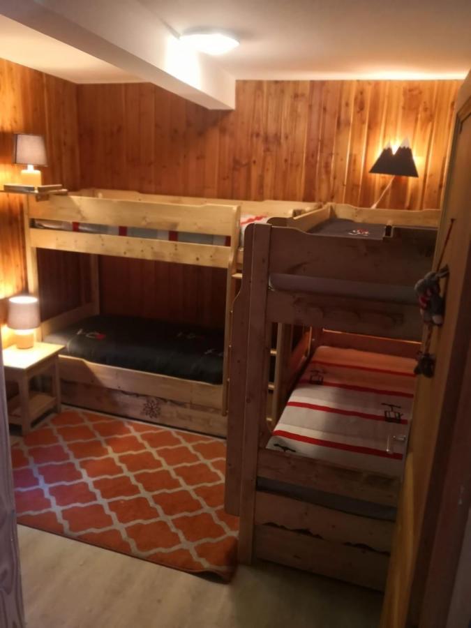 Le Chalet Pointu De Capucine Бур-Сен-Морис Экстерьер фото