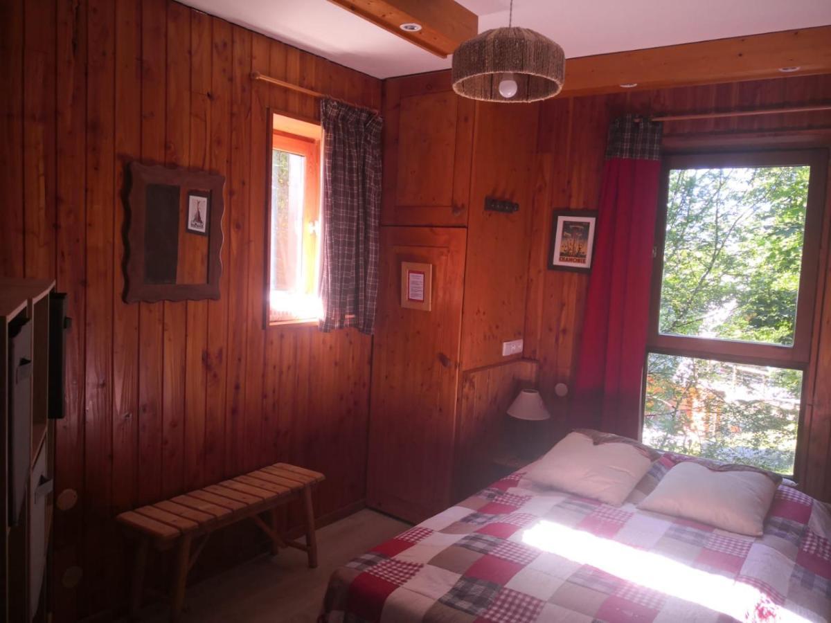 Le Chalet Pointu De Capucine Бур-Сен-Морис Экстерьер фото