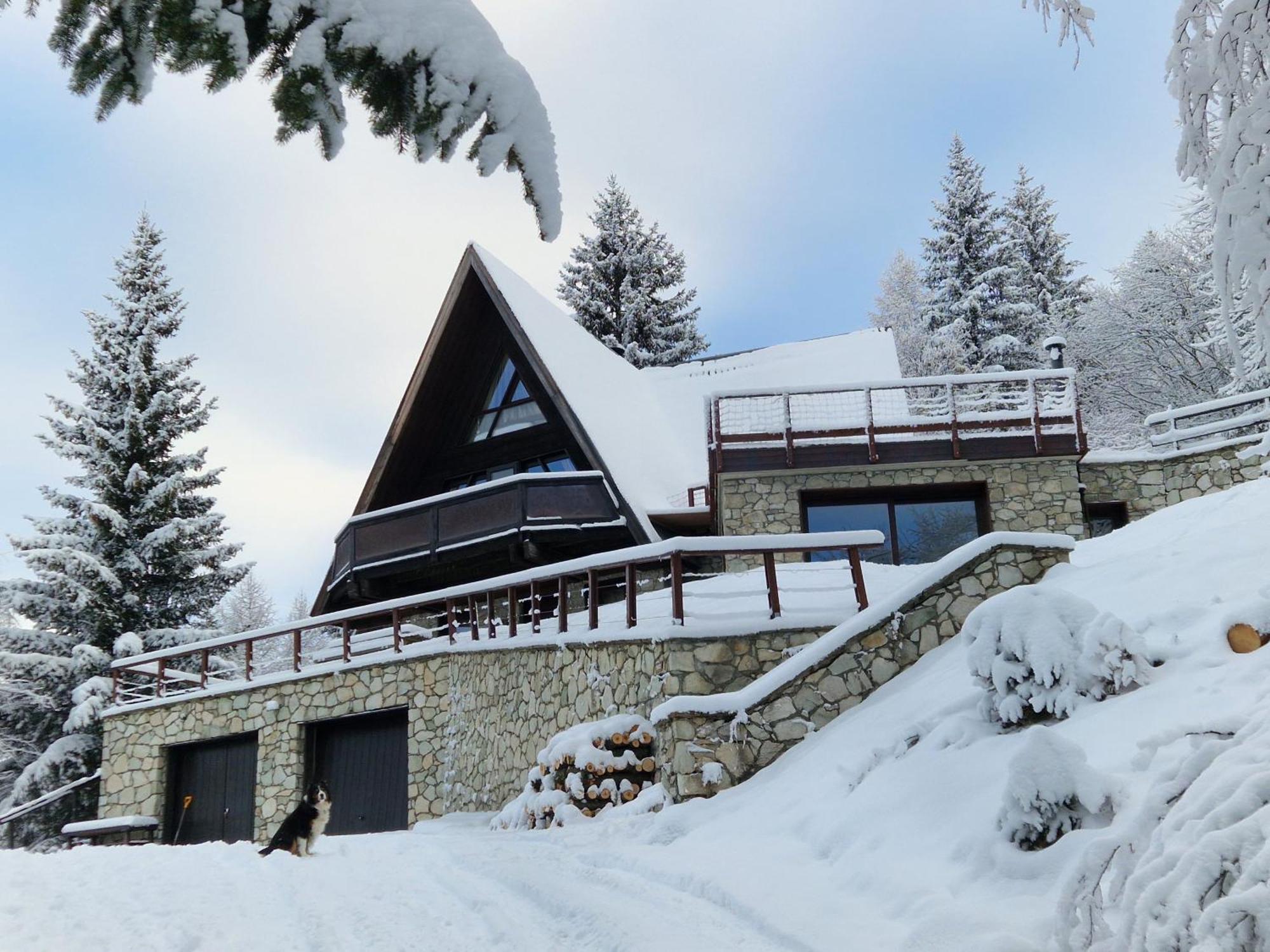 Le Chalet Pointu De Capucine Бур-Сен-Морис Экстерьер фото